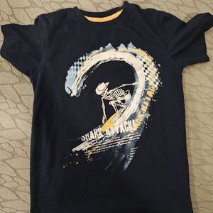 💥 Bundle 8 for $25 💥 Kids Black Graphic Tee